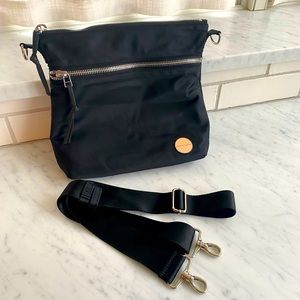 ShortyLove Amuse Crossbody Bag, Black